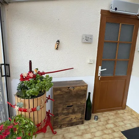 Apartment Le Petillant